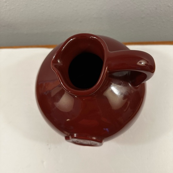 Tender Heart Treasures Jug Pottery Pitcher Brown SH Crest on front - 2004 - Picture 7 of 7